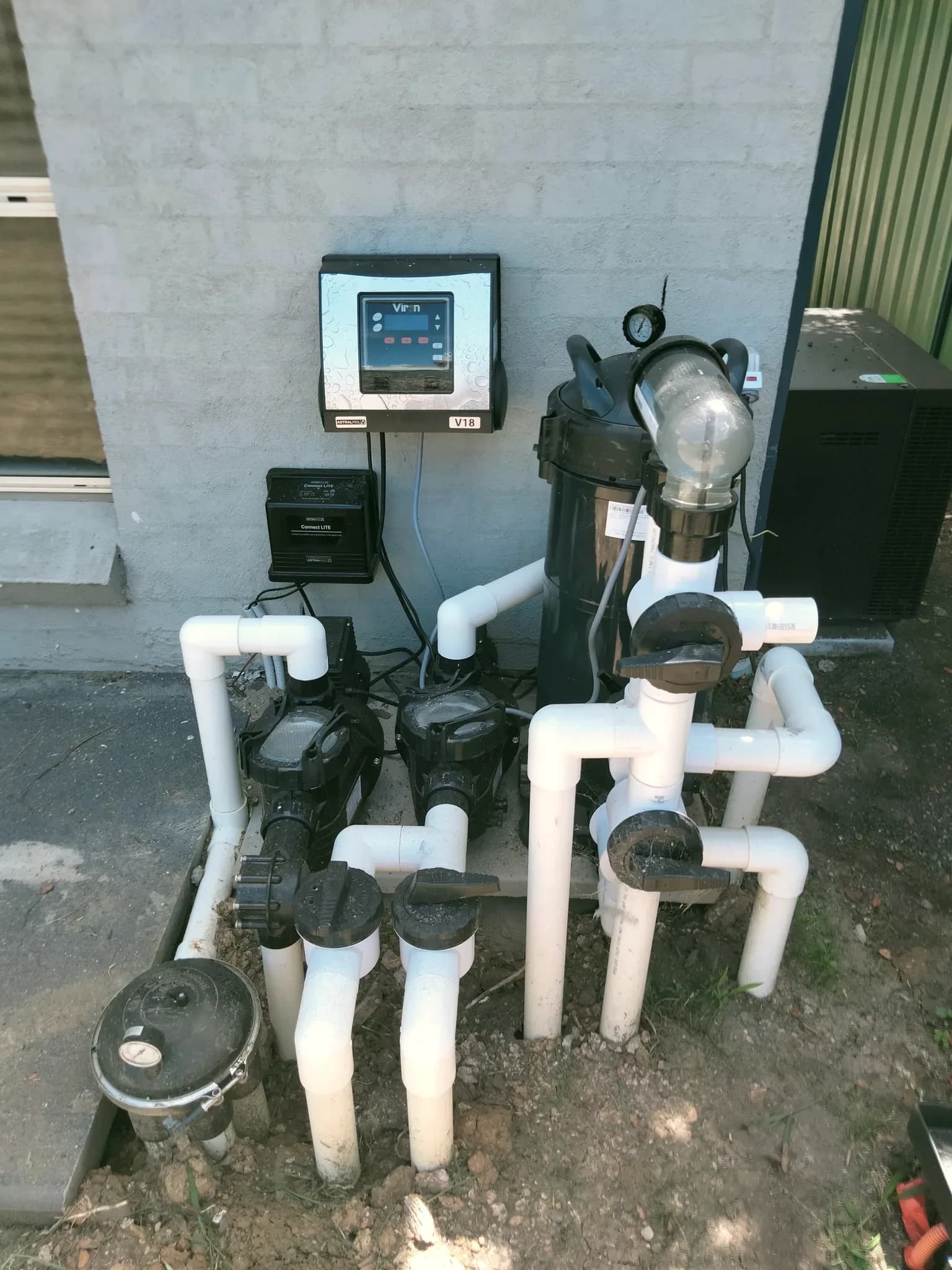 Greenwell — Pool services and pipework