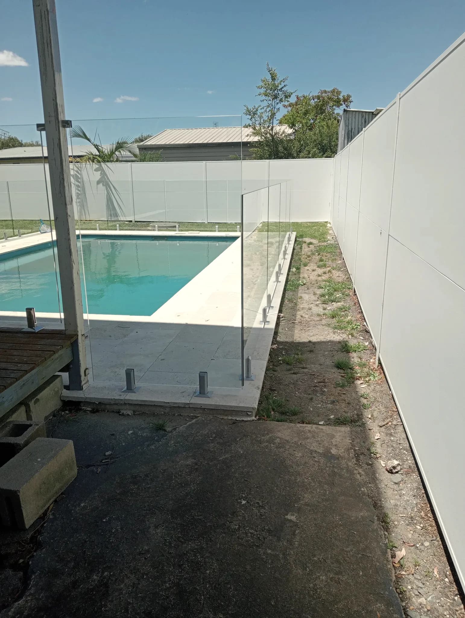Greenwell — Glass pool fencing installed to the pool surround