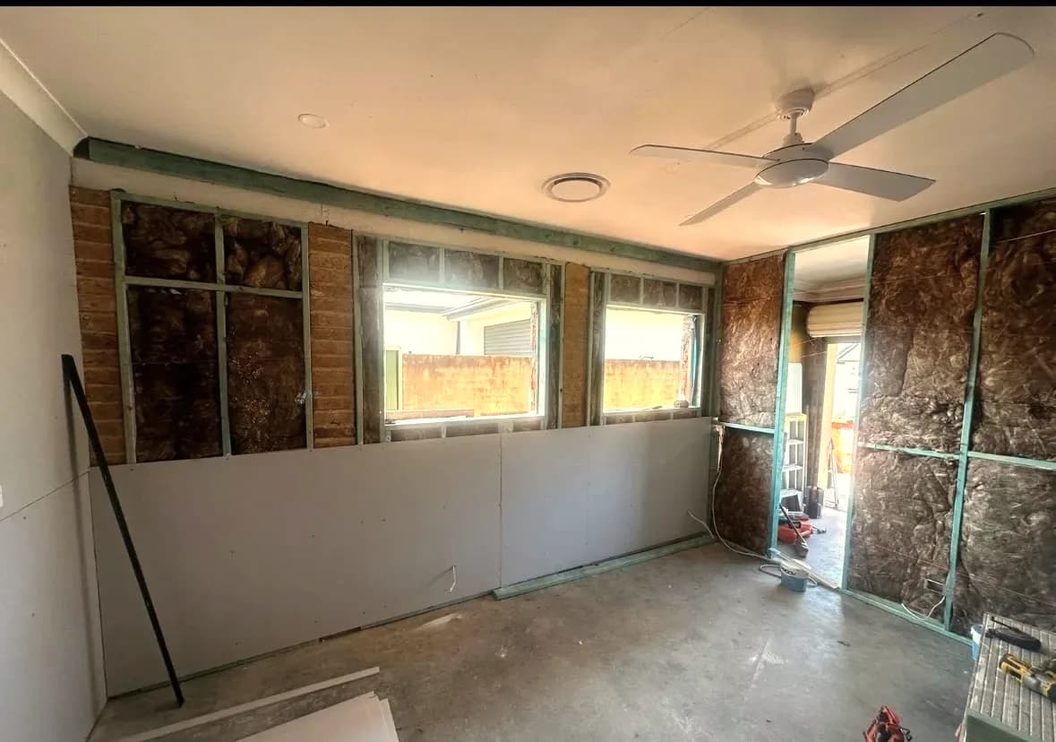 Cambridge Park — the garage conversion during works